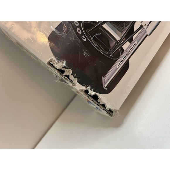 Vintage Tamiya Williams FW-07 Grand Prix #14 Detailed Model Kit #2014 NIB 1:20 - Picture 2 of 7